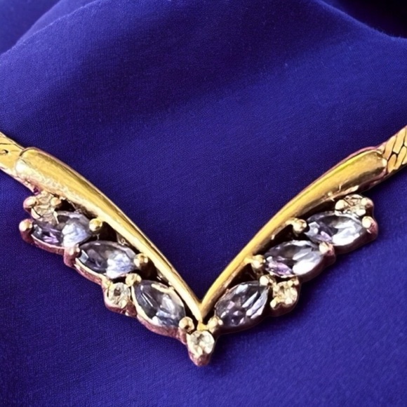 Vintage Gold Tone and Purple Rhinestone Gemstone V Herringbone Chain Necklace - Picture 2 of 5